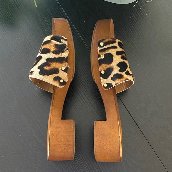 Vince Camuto Animal Print Slide Sandals - Picture 2 of 6